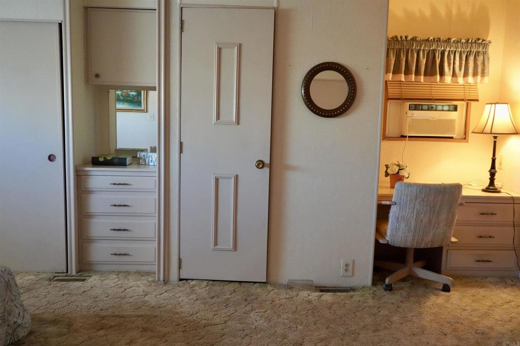 185 N Eucalyptus Avenue Spc 95 Property Photo 14