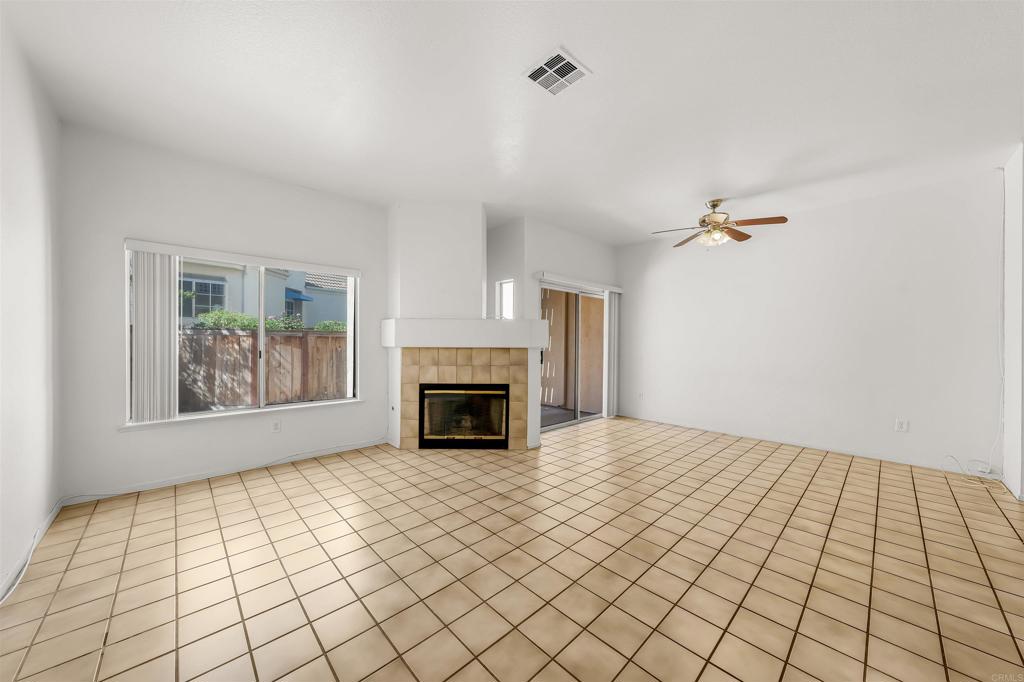 12069 Calle De Medio 108 Property Photo 3
