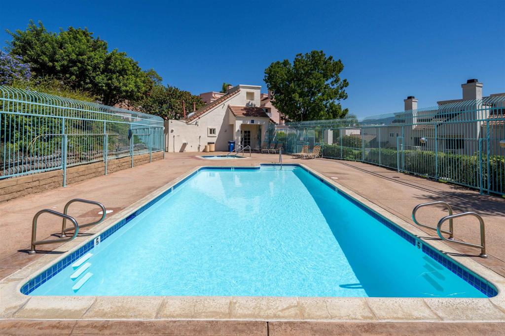 12069 Calle De Medio 108 Property Photo 20