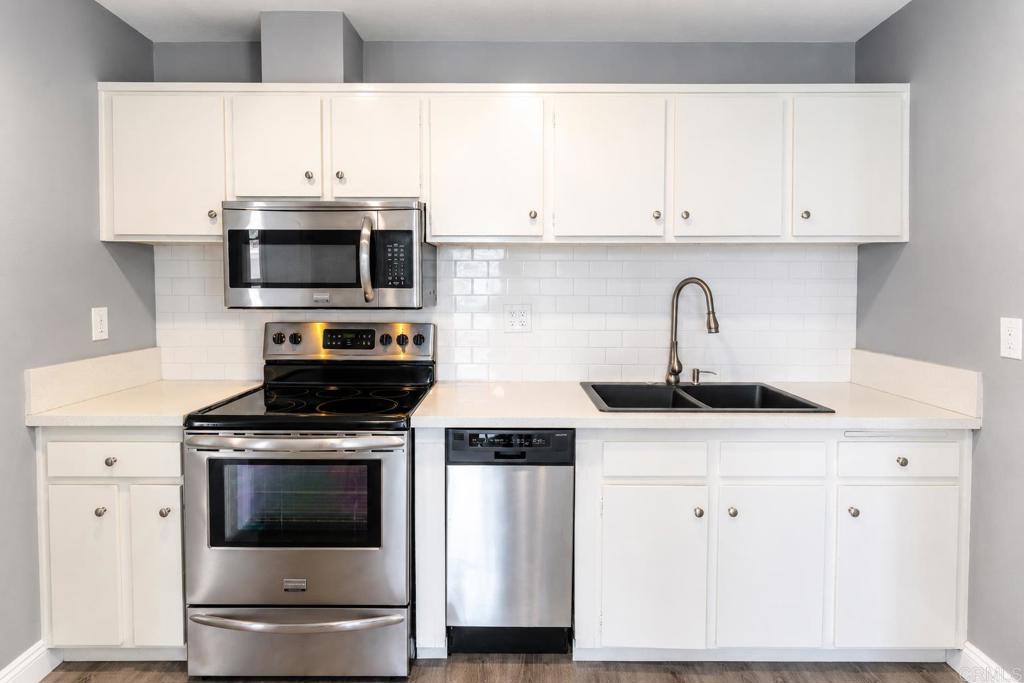 3050 Rue D'orleans 404 Property Photo 5