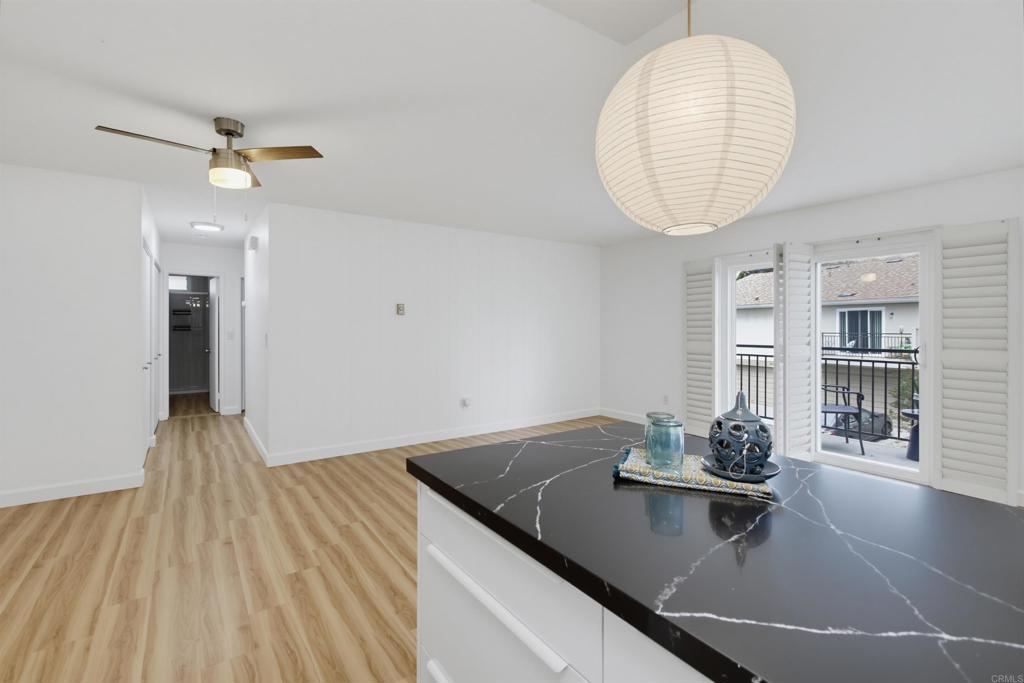 8025 Camino Kiosco Property Photo 6