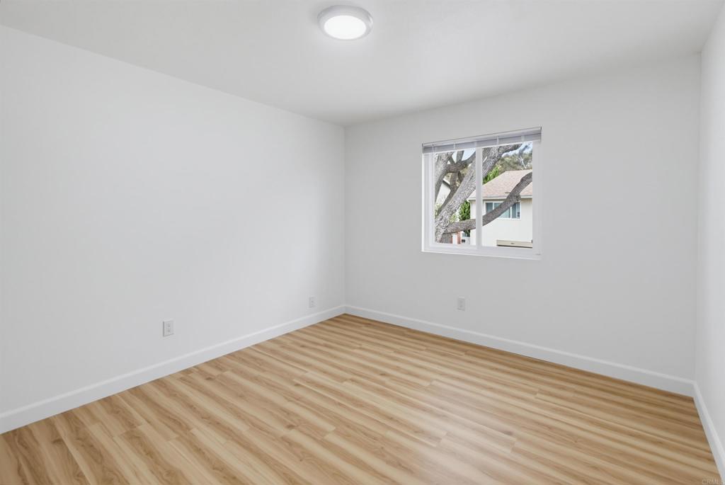 8025 Camino Kiosco Property Photo 10
