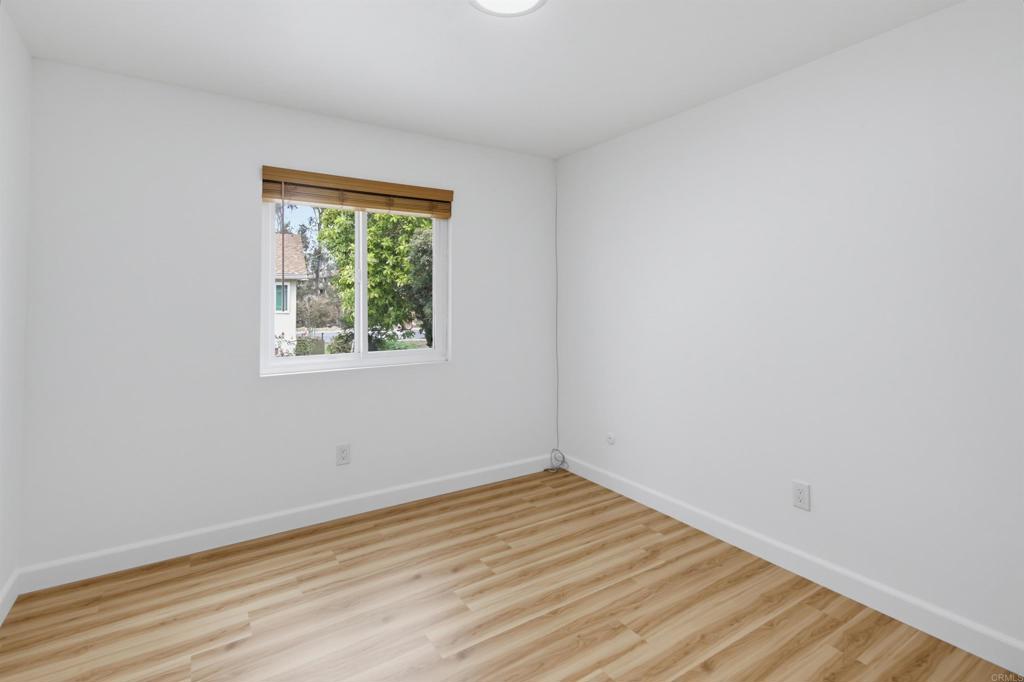 8025 Camino Kiosco Property Photo 12