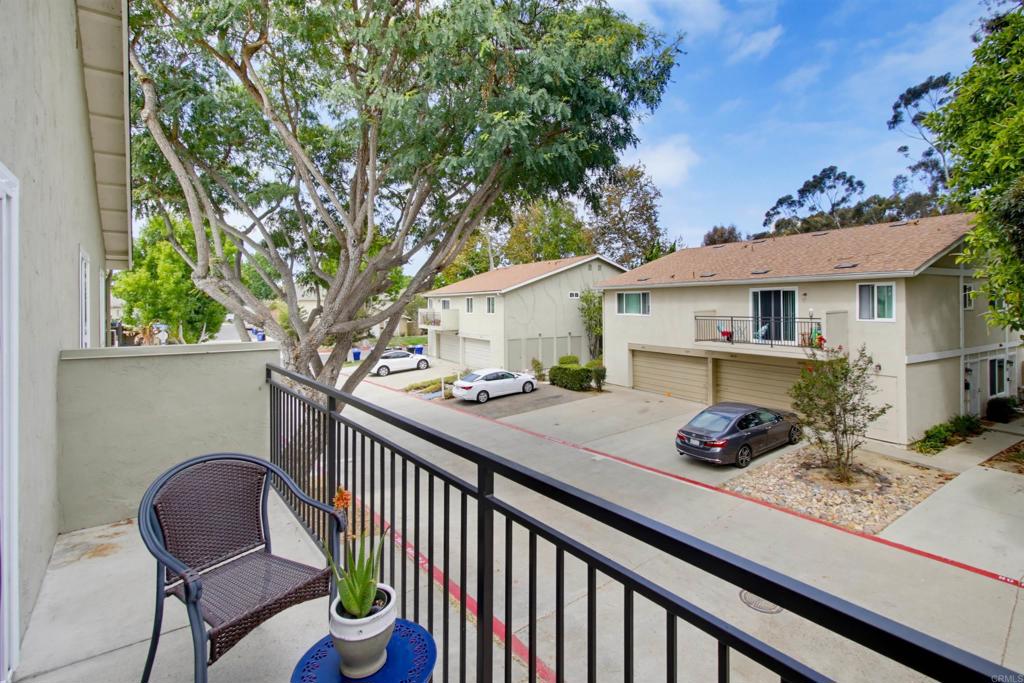 8025 Camino Kiosco Property Photo 15