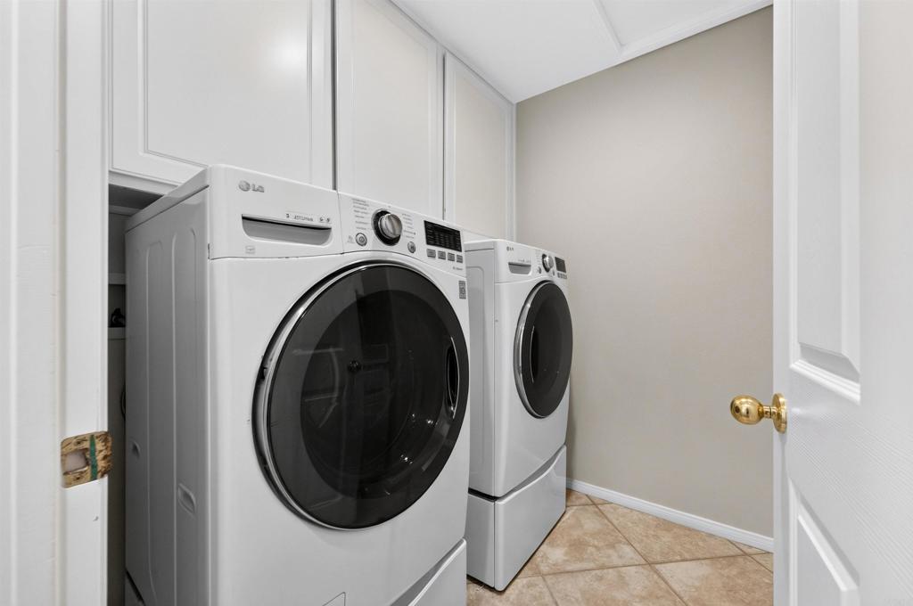 417 Corte Calypso Property Photo 35