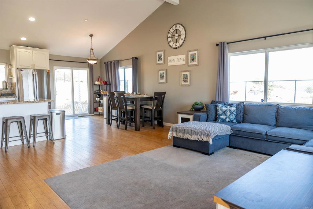 3723 Carveacre Road Property Photo 8
