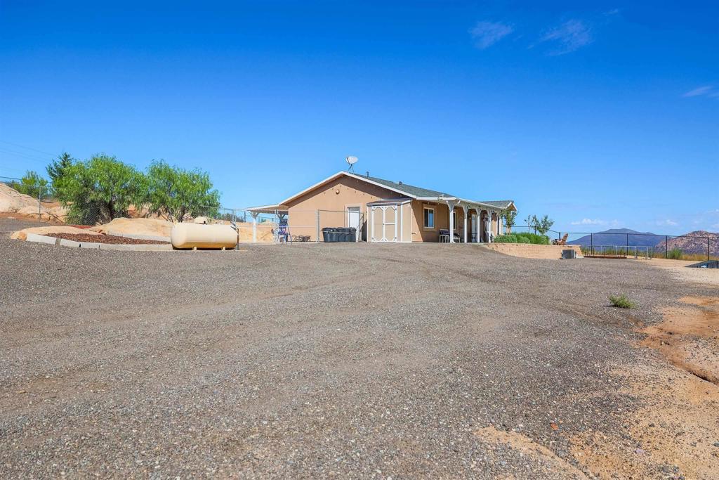 3723 Carveacre Road Property Photo 27