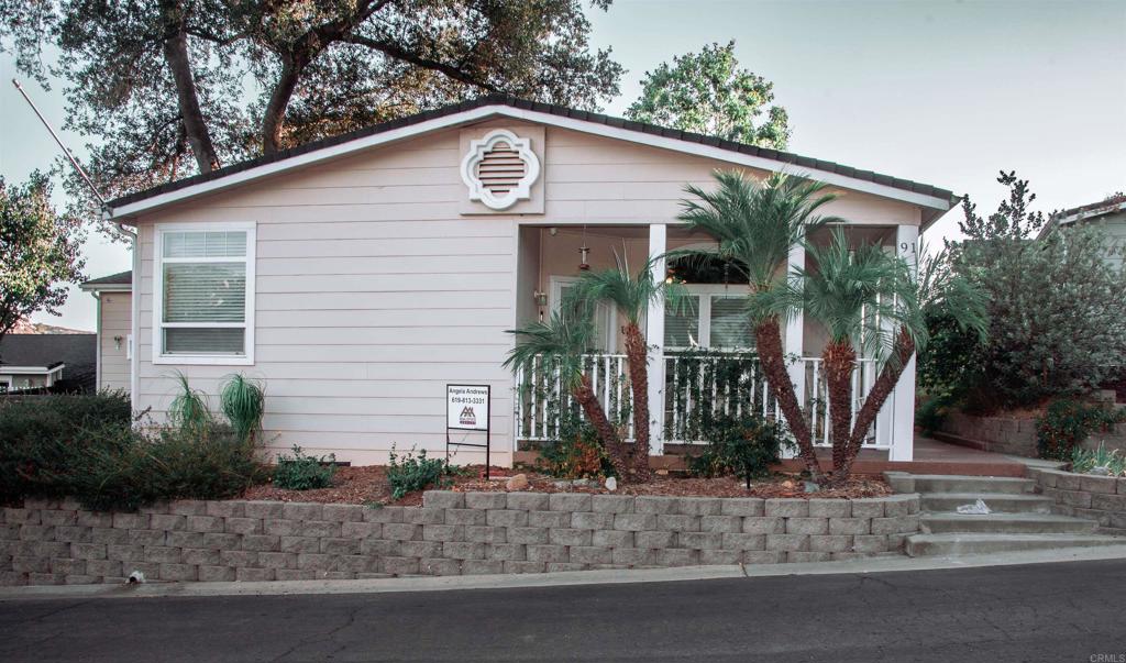 2239 Black Canyon Rd 91 Property Photo 1