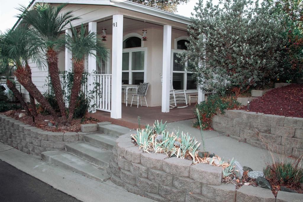 2239 Black Canyon Rd 91 Property Photo 2