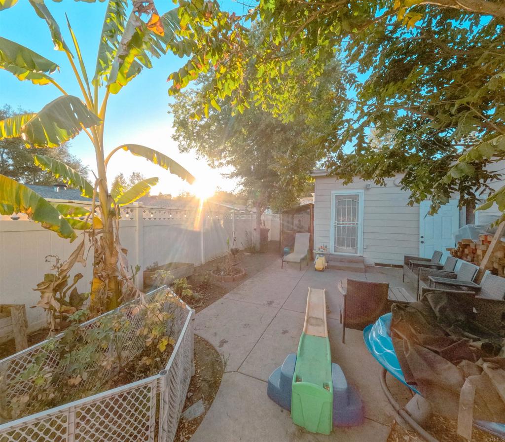 2239 Black Canyon Rd 91 Property Photo 3