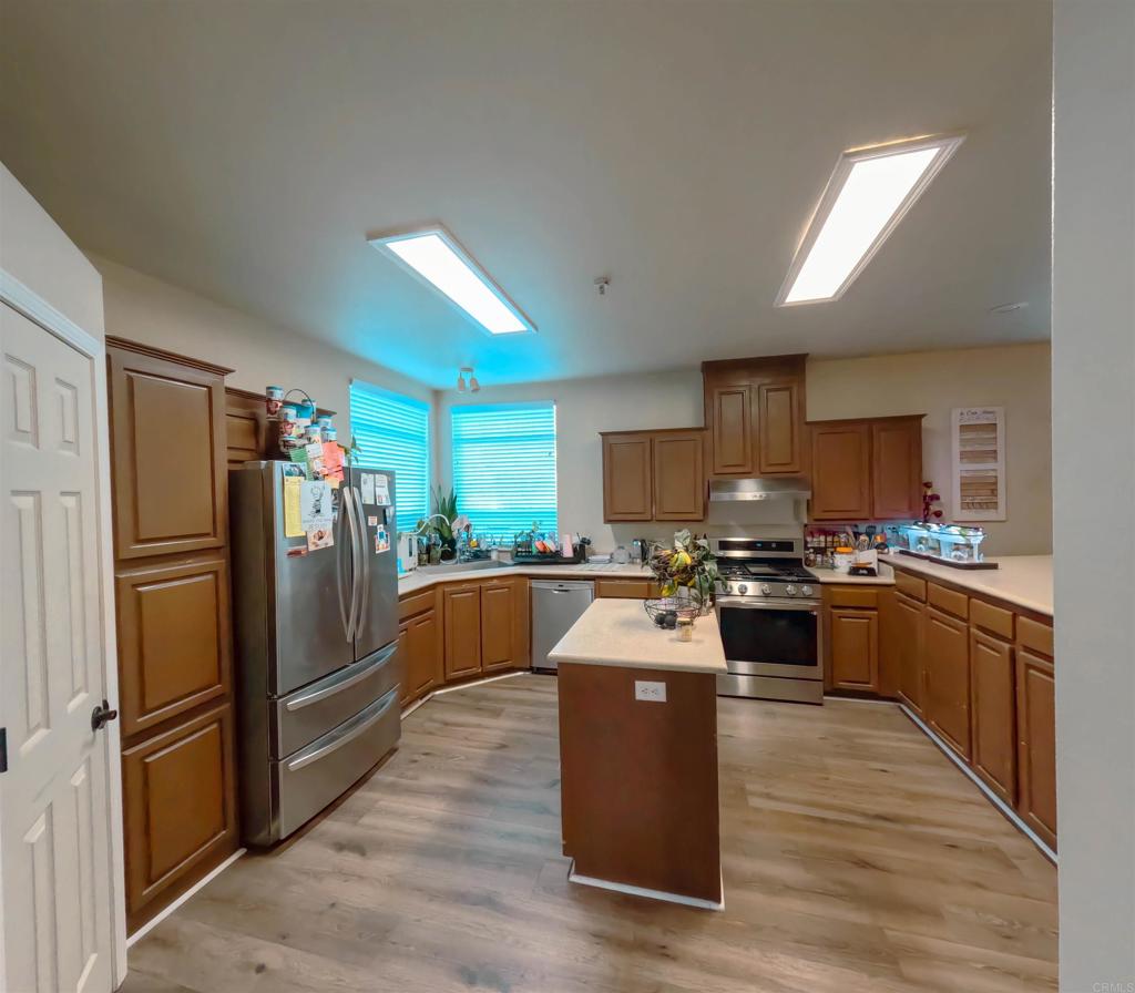 2239 Black Canyon Rd 91 Property Photo 7