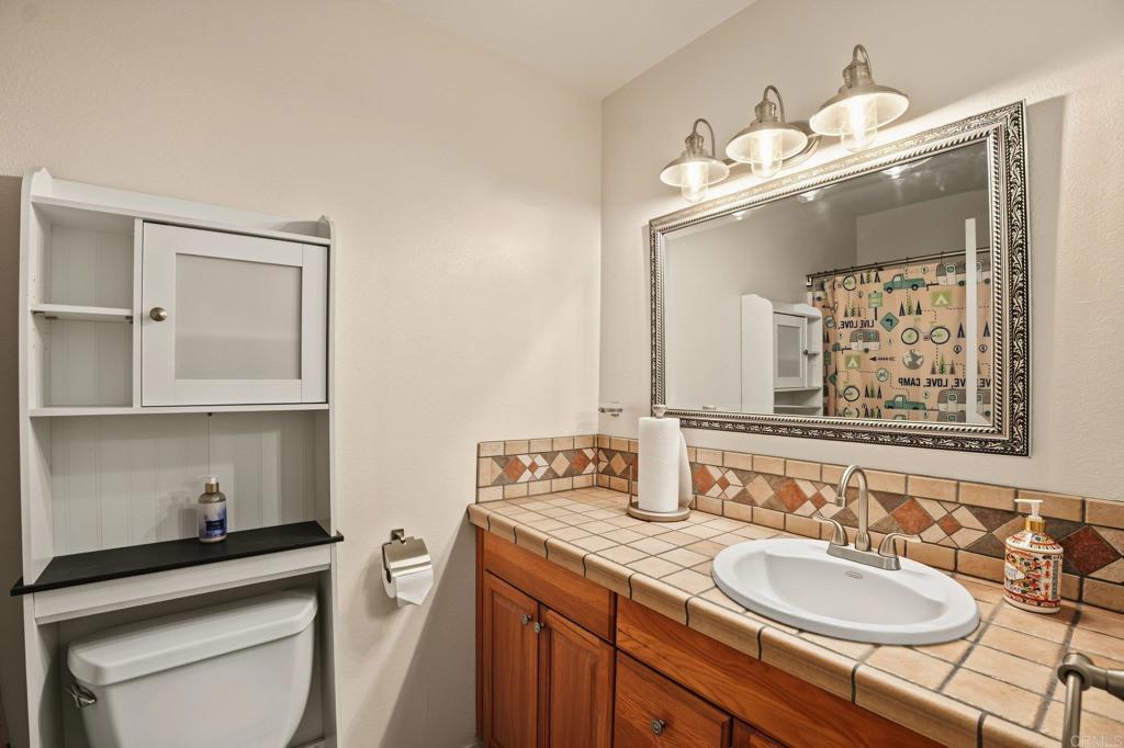 13444 Marjay Drive Property Photo 14