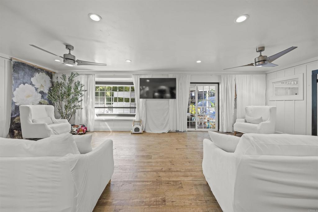 1210 Pine Drive Property Photo 14