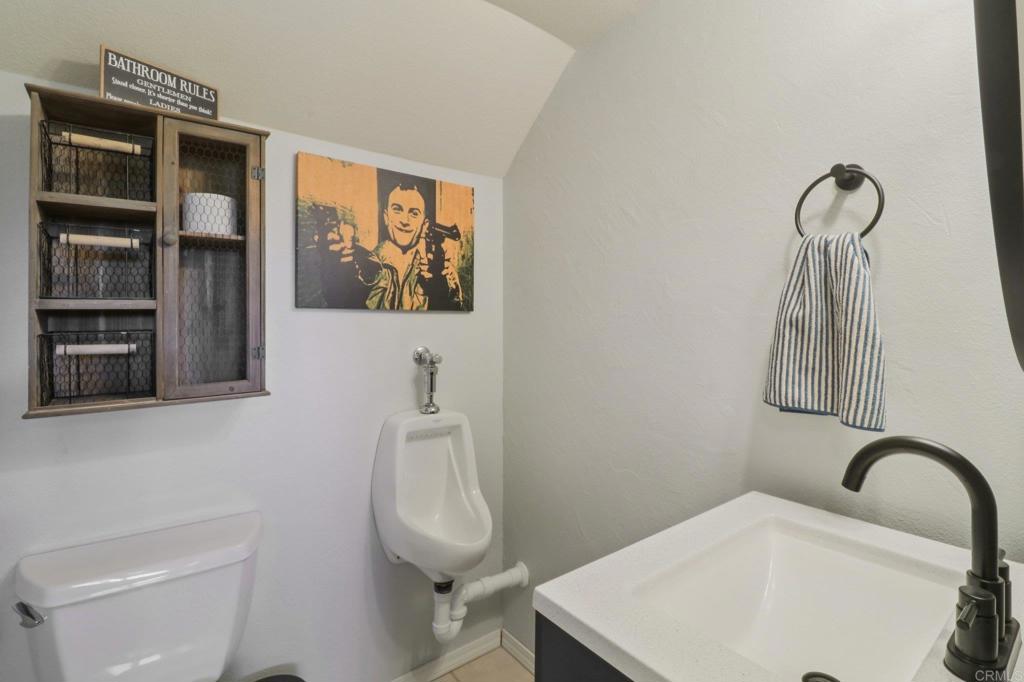 1921 Via Corina Property Photo 22