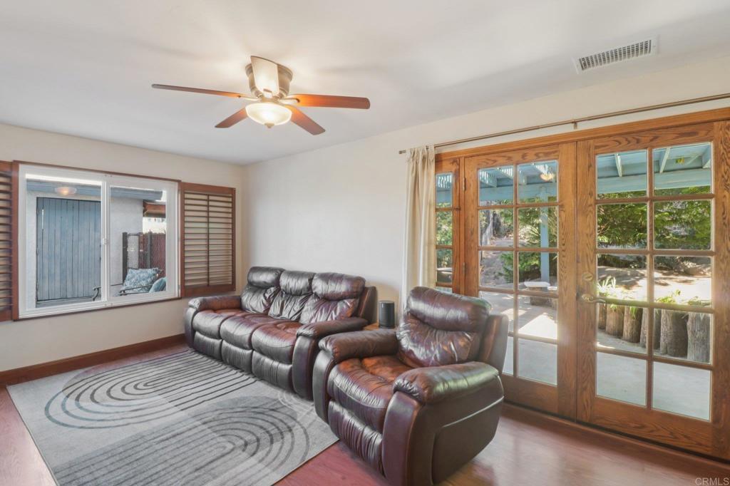 1921 Via Corina Property Photo 26