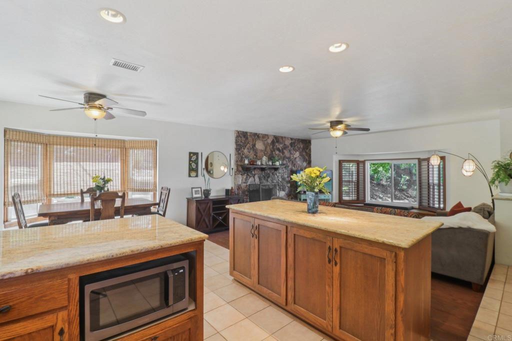 1921 Via Corina Property Photo 28