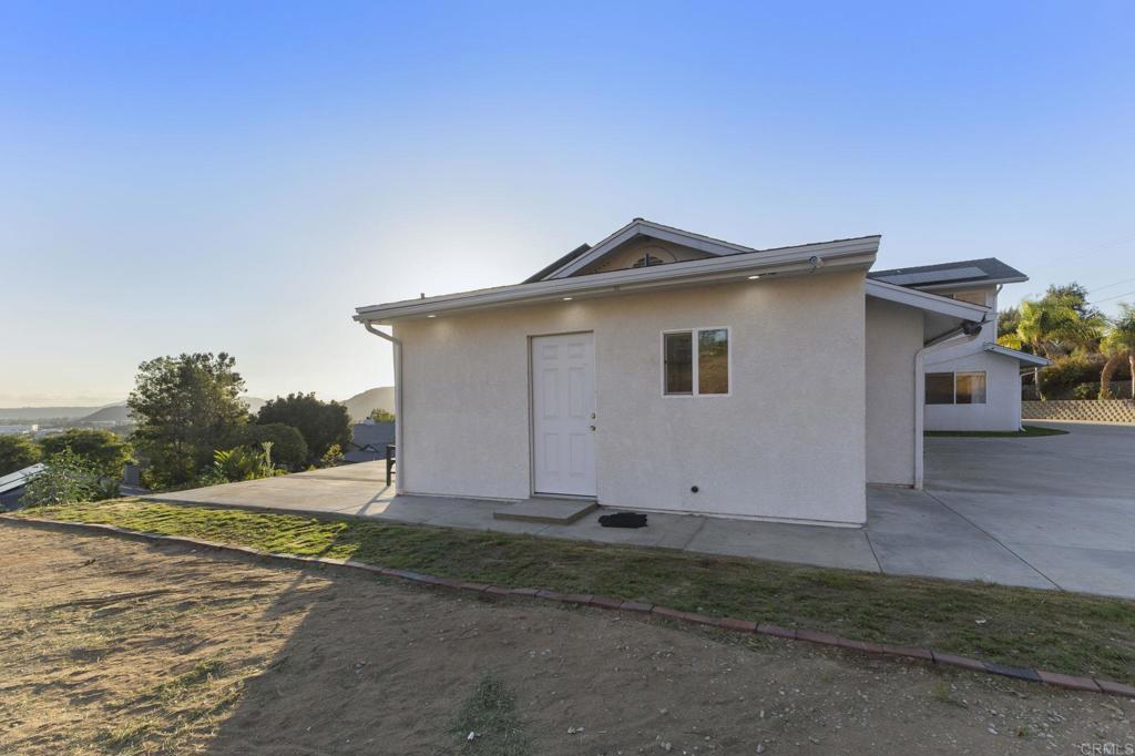 12221 12223 Rockstream Road Property Photo 29