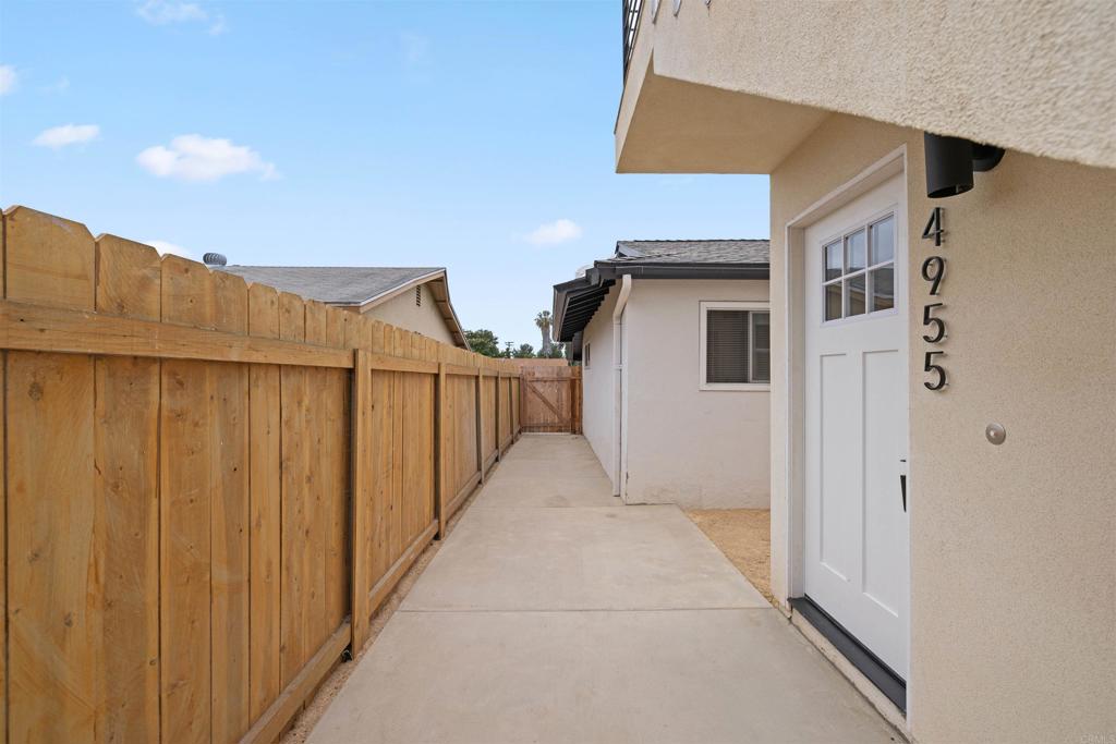4951 57 Genesee Avenue Property Photo 21