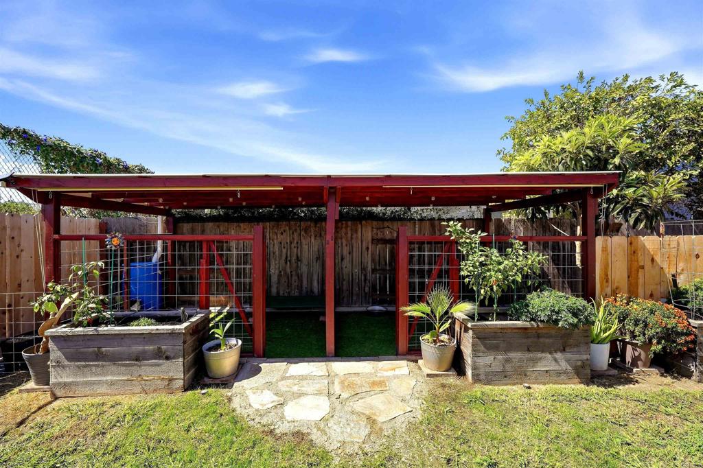 8631 Lepus Road Property Photo 23