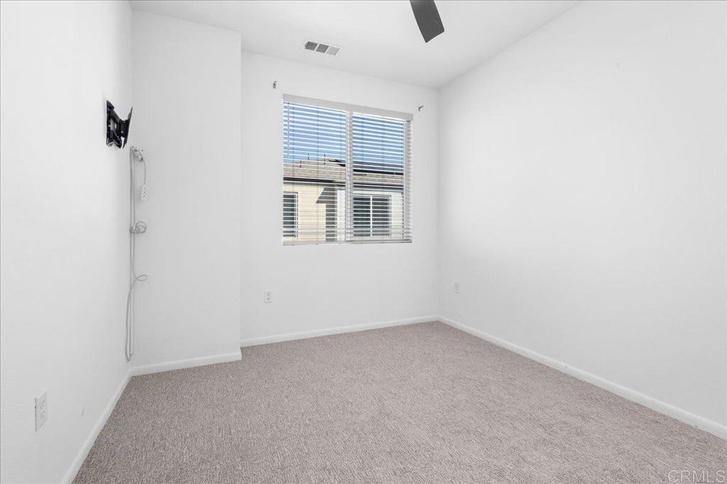 5480 Seacliff Place 39 Property Photo 29