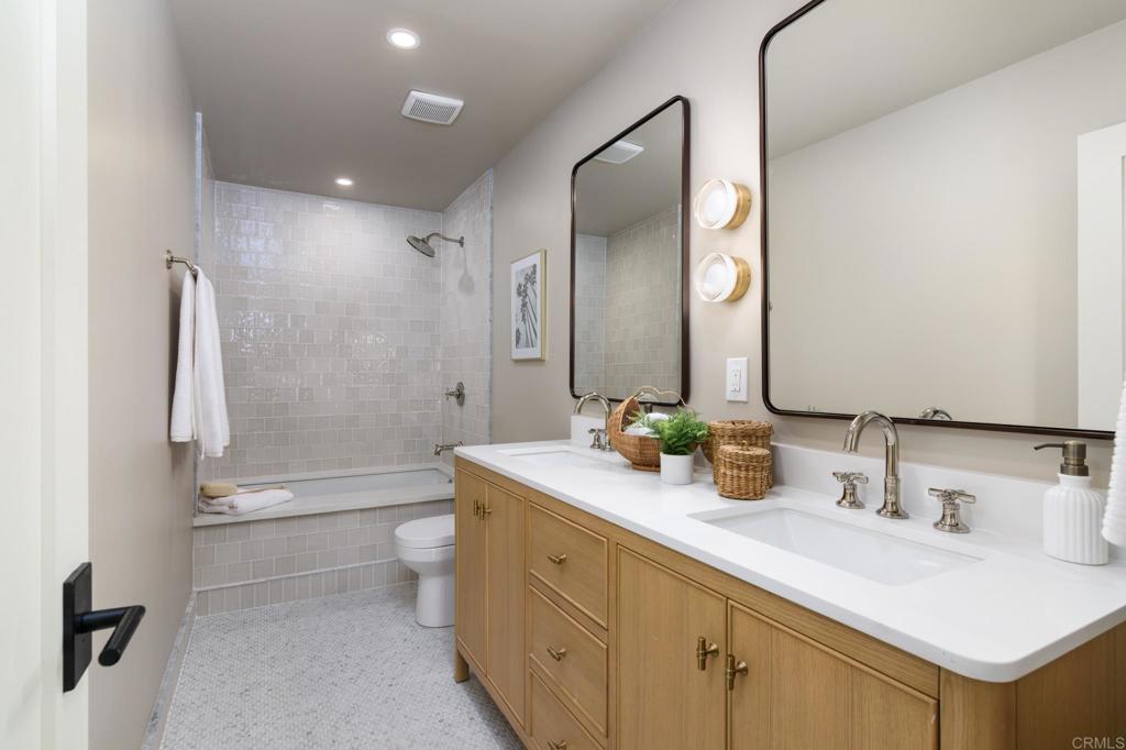 741 Santa Olivia Property Photo 32