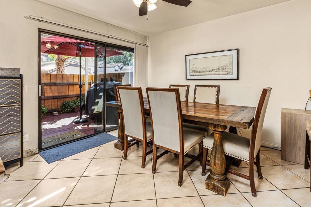 5257 Edge Park Way Property Photo 16