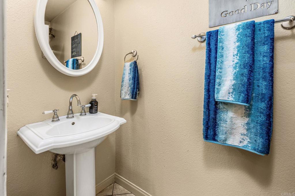 5257 Edge Park Way Property Photo 18