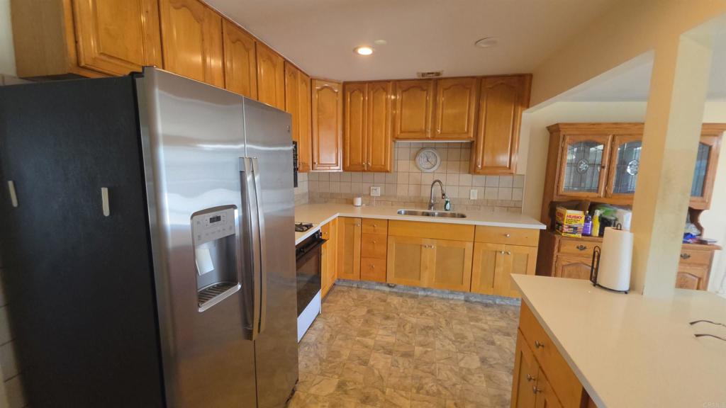 9249 Manor Drive Property Photo 3
