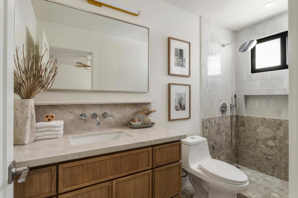 6617 Hillgrove Drive Property Photo 16
