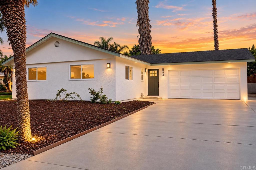 8924 Jana Court Property Photo 1