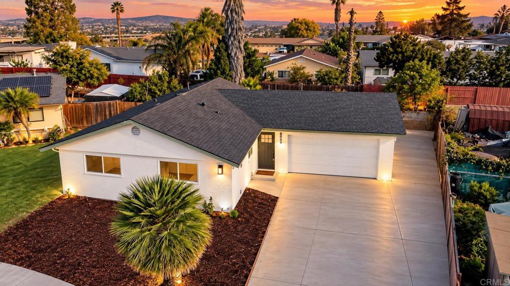 8924 Jana Court Property Photo 2