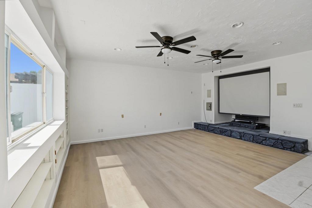 726 Paulsen Avenue Property Photo 11