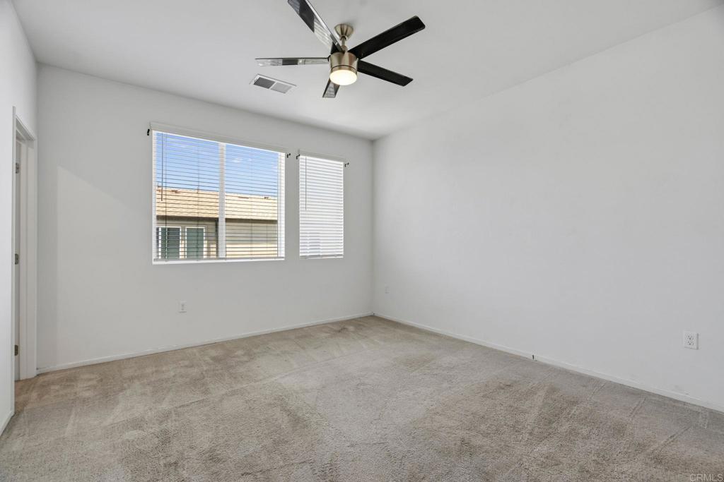 5280 Beachfront Cove 241 Property Photo 16