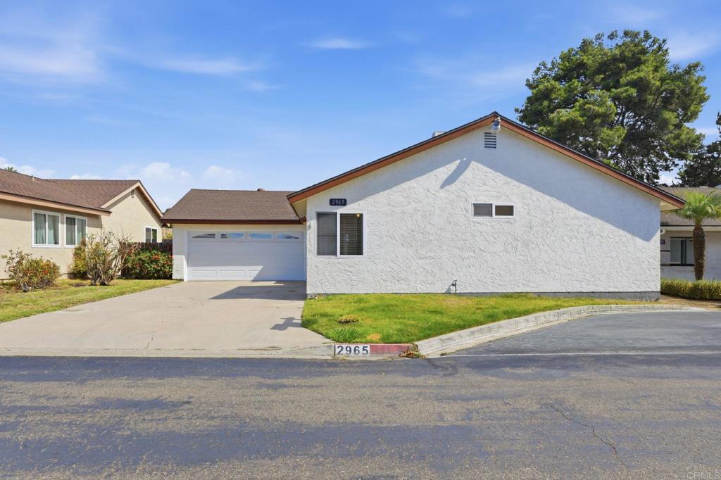 2965 Picasso Drive Property Photo 2