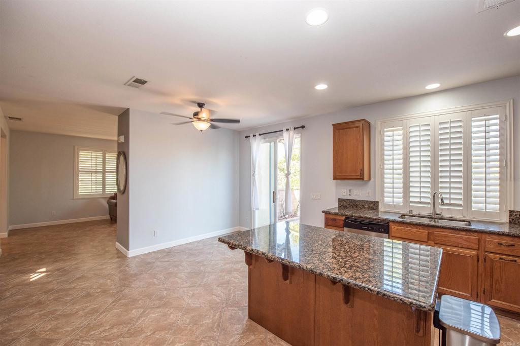 2297 Treetop Lane Property Photo 15