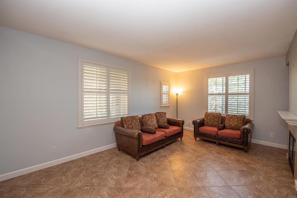 2297 Treetop Lane Property Photo 37