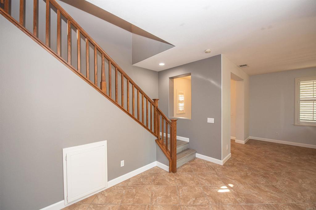 2297 Treetop Lane Property Photo 46