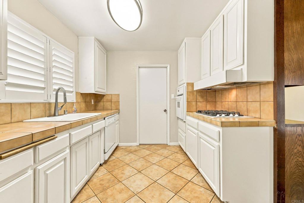 293 Garden Grove Lane Property Photo 9