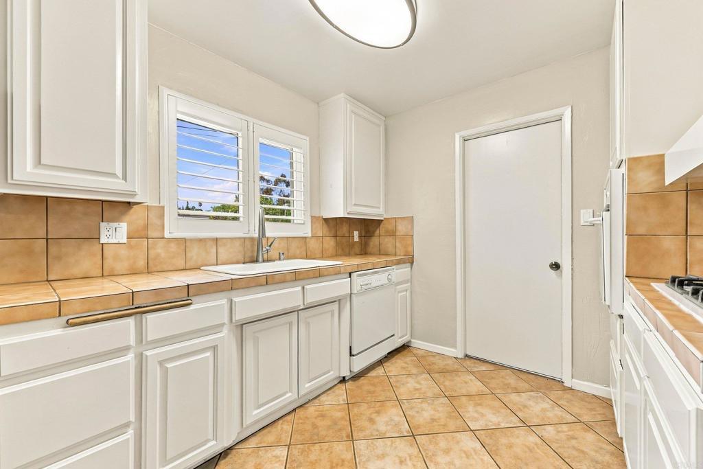 293 Garden Grove Lane Property Photo 10