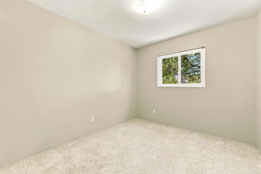 293 Garden Grove Lane Property Photo 27