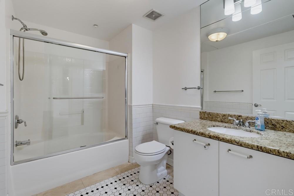 1480 Broadway 2224 Property Photo 12