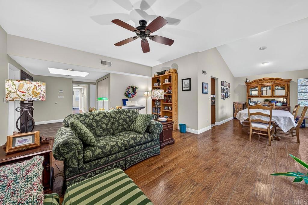 630 Myra Avenue Property Photo 12