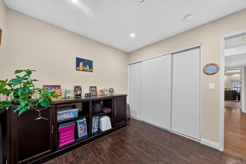 630 Myra Avenue Property Photo 35