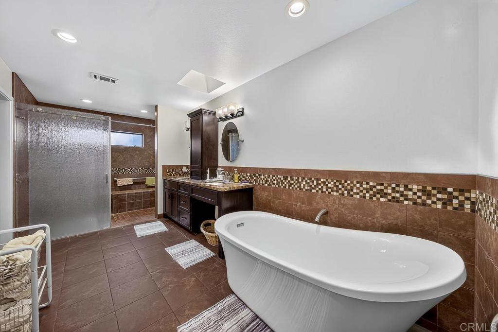 630 Myra Avenue Property Photo 39