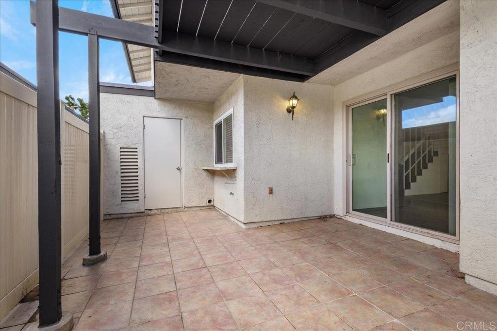 300 Rancho Drive B Property Photo 19