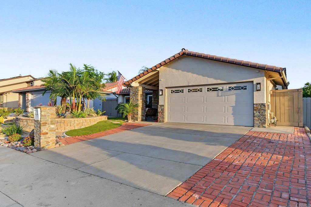 9165 Les Road Property Photo 2