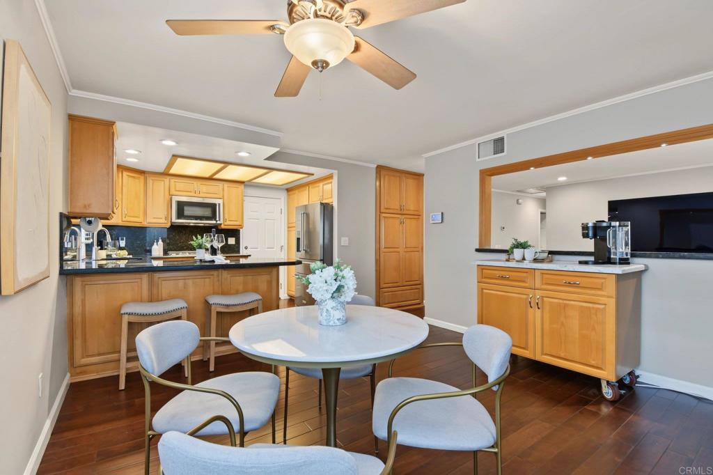 9165 Les Road Property Photo 11