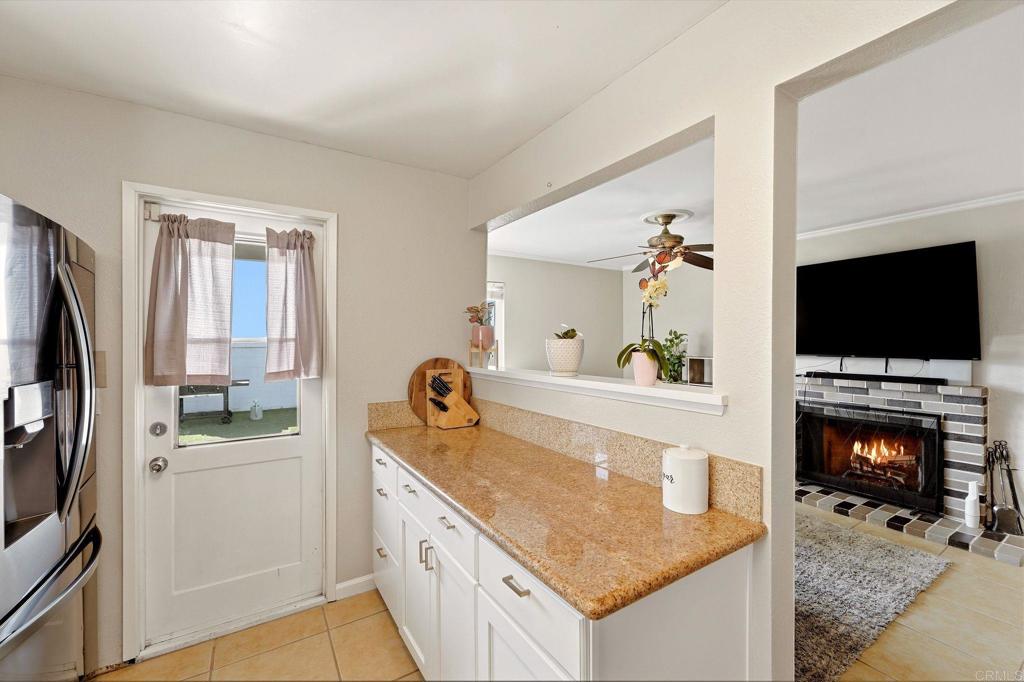 405 61st Street Property Photo 4