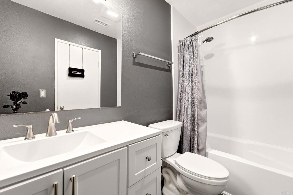 405 61st Street Property Photo 22