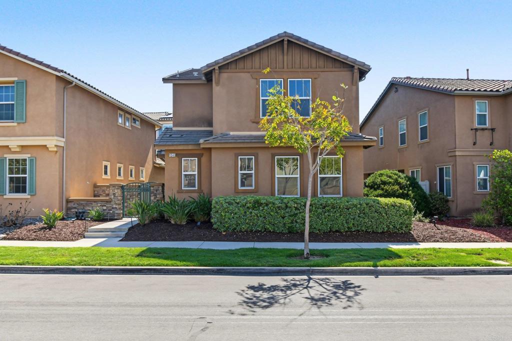 1240 Pershing Road Property Photo 4